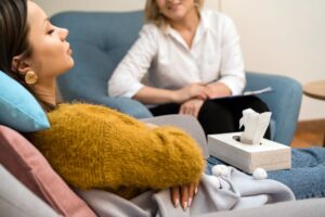 What Does a Hypnotherapist Do Exploring Benefits, Sessions, and How to Choose the Right Practitioner