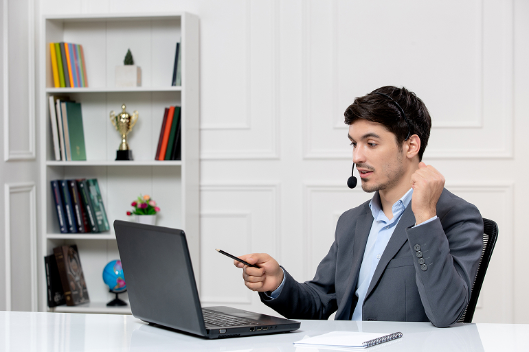 How to Hire a Remote Cold Caller and Scale Your Sales Team Efficiently