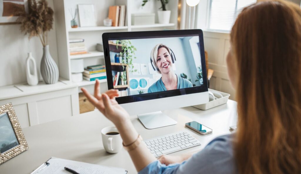 Online Life Coach Programs How to Choose the Right Path for Your Coaching Career